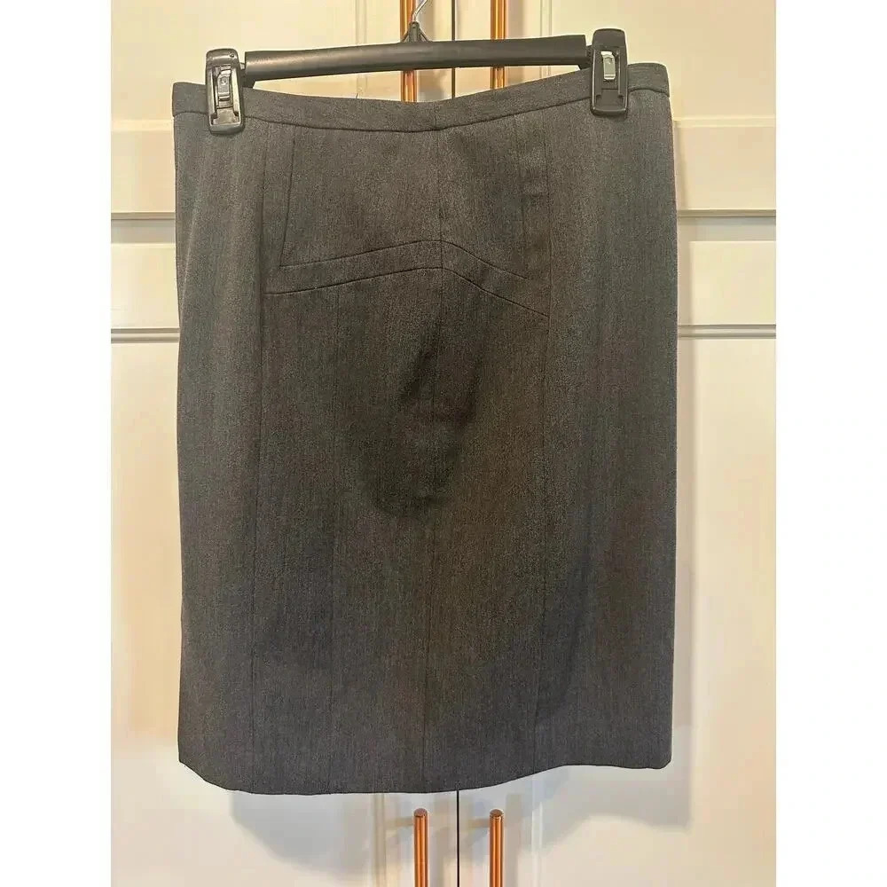 Women’s Express Design Studio Gray Skirt size 4